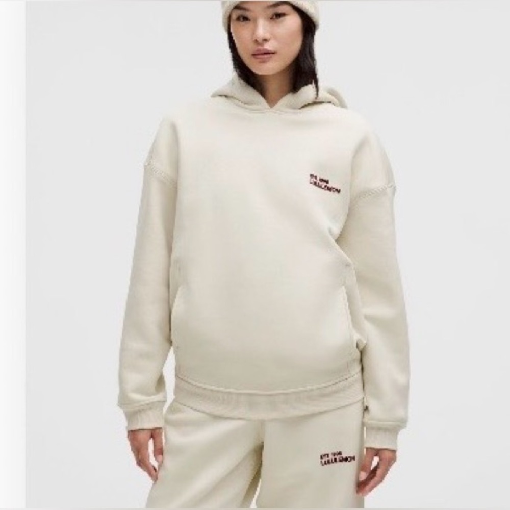 Lululemon Women's Heavyweight Fleece  oversized sweatshirt